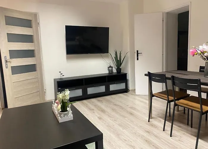 V Centre Free Parking